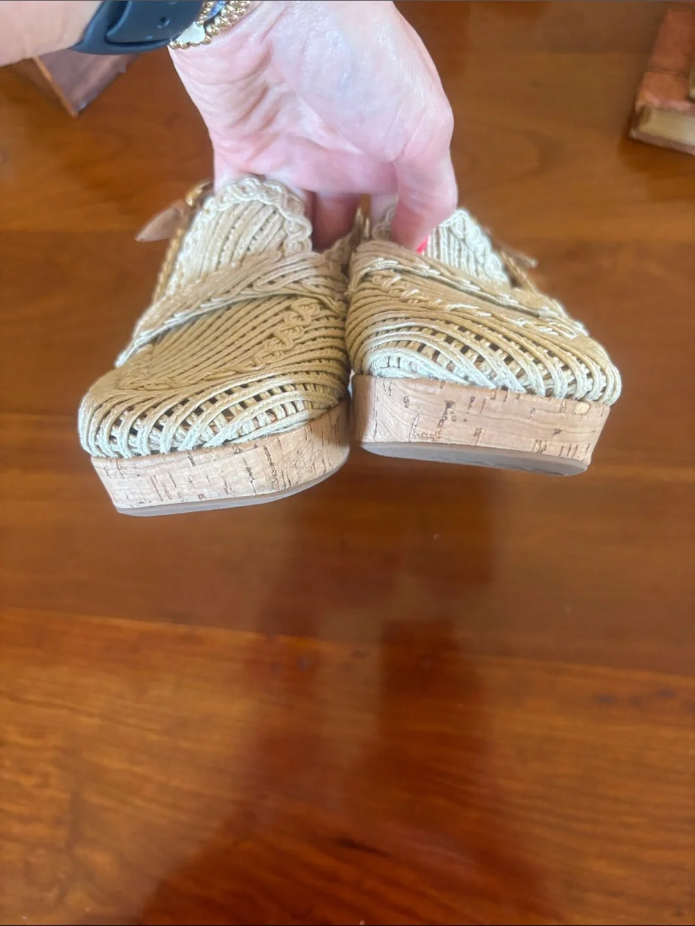 Aerosoles Santina Platform Pump Natural Beige Raffia